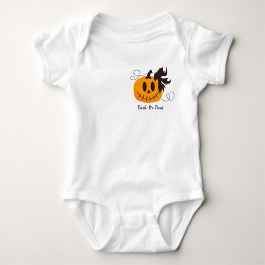 カボチャの可愛いトリックまたはトリートハロウィーンのカボチャのちょうちんポケット ベビーボディスーツ (正面)