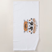 カボチャの可愛い子犬 – ハロウィーンドッグイラストレーション ビーチタオル (正面)