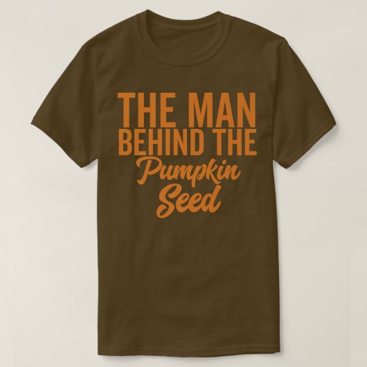 カボチャの種子ハロウィーン妊娠の後ろの男 Tシャツ (デザイン正面)