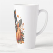 カボチャの黒猫と秋の掛け布団 カフェラテマグ (右)