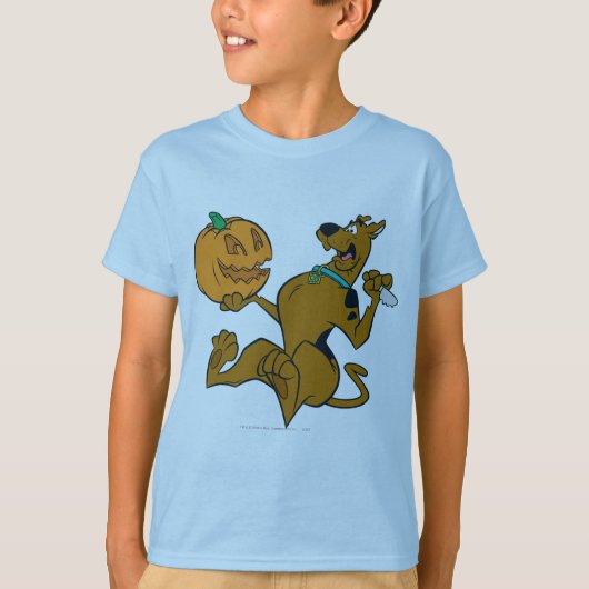 カボチャを切り分けるScooby-Doo Tシャツ (正面)
