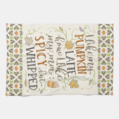 カボチャスパイスの女性の秋のおもしろいなラテの冗談 キッチンタオル (横)