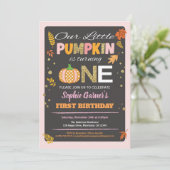 カボチャ女の子の最初の誕生日パーティーchalkboard 招待状 (スタンド正面)