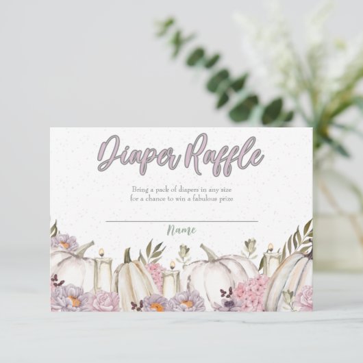 カボチャ女の子ピンク赤ちゃんシャワーおむつラッフルカード 招待状 (スタンド正面)