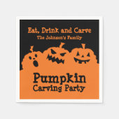 カボチャ彫りパーティーオレンジブラック名前をカスタムする スタンダードカクテルナプキン (正面)