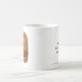 カボチャ畑の朝 – 秋の収穫ファームハウス コーヒーマグカップ (中央)