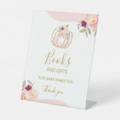 カボチャ秋ガール赤ちゃんシャワー本とギフトサイン 台座サイン (正面)