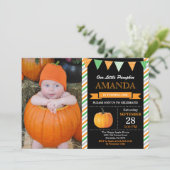 カボチャ誕生日招待状オレンジアンドグリーン 招待状 (スタンド正面)