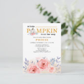 カボチャ赤ちゃんシャワー水カラー薄紫ピンクローズ インビテーションポストカード (スタンド正面)