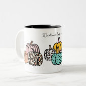 カボチャ飲む？マグ ツートーンマグカップ (正面左)