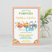 カボチャ1st誕生日パーティーハーベストトラックツインボーイズ 招待状 (スタンド正面)
