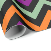 カボチャ、紫、緑、黒のシェブロンのストライプ ラッピングペーパー (ロールコーナー)