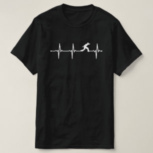 カポエイラ戦闘機ハートビートECGスタイルBv Tシャツ