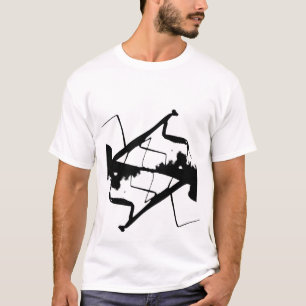カマキリのデザインのTシャツを祈ること Tシャツ