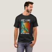 カマキリ大好き少年 昆虫採集 Tシャツ (正面フル)