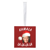 カマラおもしろいハリス顔サンタハットクリスマス キューブオーナメント (右)