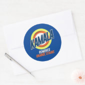 カマラがオレンジの汚れを落とす ラウンドシール (封筒)