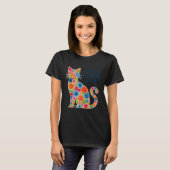 カマラのための子供のいない猫好きなおばさん Tシャツ (正面フル)