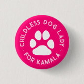 カマラの子供のない犬のレディおもしろい犬ポーピンク 缶バッジ (正面)