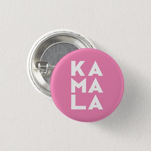 カマラカマラ3音節タイポグラフィホワイトピンク 缶バッジ (正面&裏面)