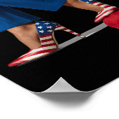 カマラハリスとハイヒールがレッドハットを踏む ポスター (角)