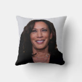 カマラハリス副社長 クッション (裏面)