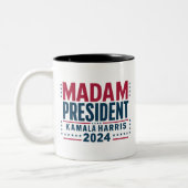 カマラハリス大統領2024投票民主党員 ツートーンマグカップ (左)