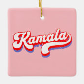 カマラハリス2024かわいい2024選挙ホットピンク セラミックオーナメント (正面)