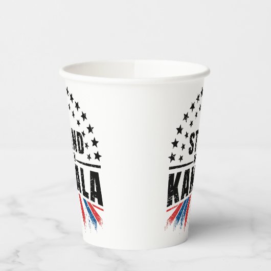 カマラハリス 紙コップ (左)