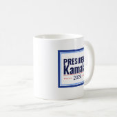 カマラ大統領選挙2024年 コーヒーマグカップ (正面右)