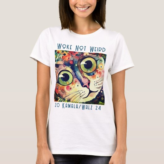 カマラ風変わりネコTシャツの目覚め Tシャツ (正面)