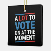 カマラ2024の瞬間に投票するおもしろい多くの セラミックオーナメント (左)