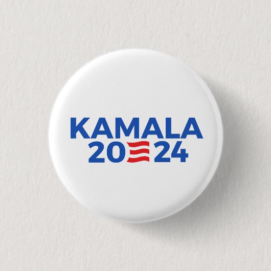 カマラ2024 缶バッジ (正面)