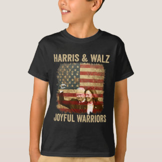 カマラ・ハリスとティム・ウォルズを支持する戦士 2024 1 Tシャツ