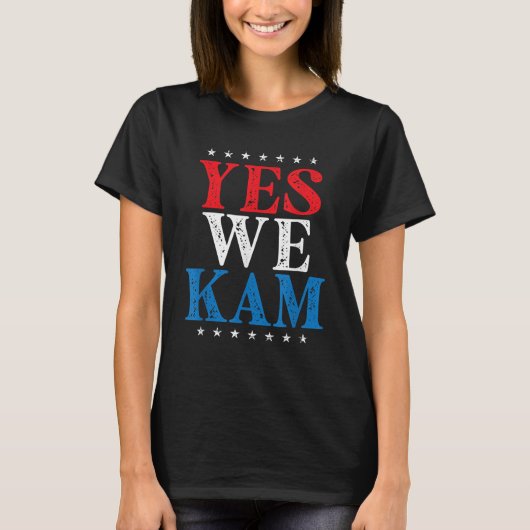 カマラ・ハリス - Yes We Kam Tシャツ (正面)