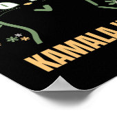 カマラH社長をサポートする子どもいない猫レディ ポスター (角)