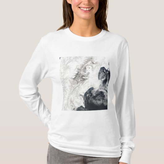 カムチャッカ半島中部の火山 Tシャツ (正面)