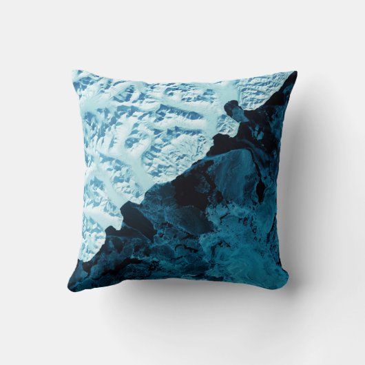 カムチャツカ半島衛星枕 クッション (裏面)