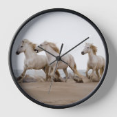 カムリグランニングウマビーチ 壁時計 (正面)