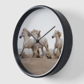カムリグランニングウマビーチ 壁時計 (傾斜)