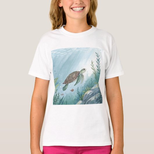 カメがいる水中世界 Tシャツ (正面)