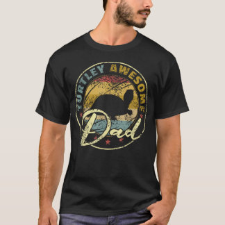 カメが大好きなお父さんにぴったりな面白いカメのデザイン Tシャツ