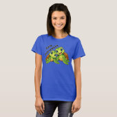 カメに気を取られる | かわいい海洋生物Tシャツ Tシャツ (正面フル)