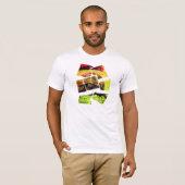 カメのコラージュのティー Tシャツ (正面フル)