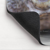 カメの口の開いた円形フレームの気違いのニオイガメ マウスパッド (コーナー)