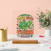 カメの学校Tシャツ 3年生を終えて_ アクリルサイン (ウェディング)