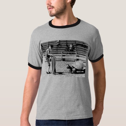 カメの戦い Tシャツ (正面)