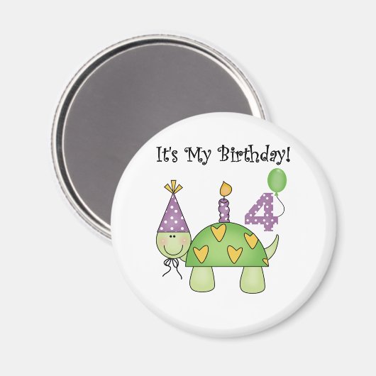 カメの第4誕生日のTシャツおよびギフト マグネット (正面/裏面)