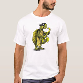 カメを遊ぶクールなサクソフォーン Tシャツ