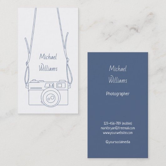 カメラおよび吊り鎖の輪郭のカメラマンの垂直 名刺 (正面/裏面)